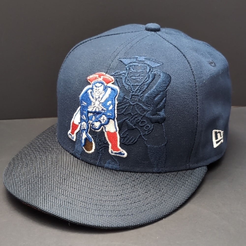 New Era,NFL, New England Patriots,Navy Blue/Red Fiited Hat.